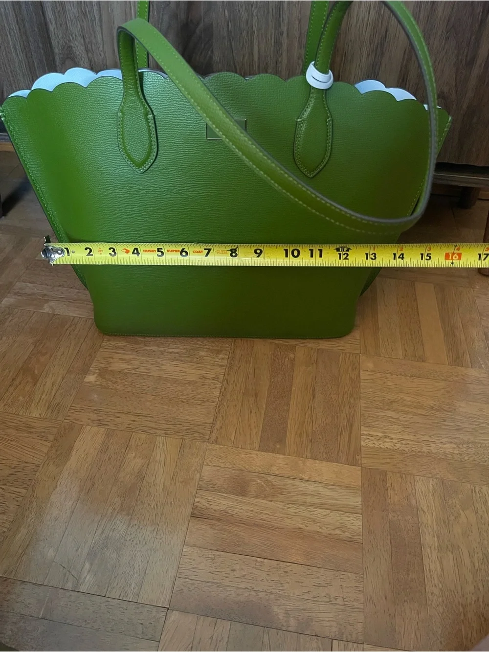 kate spade green scallop-edge tote with white tag